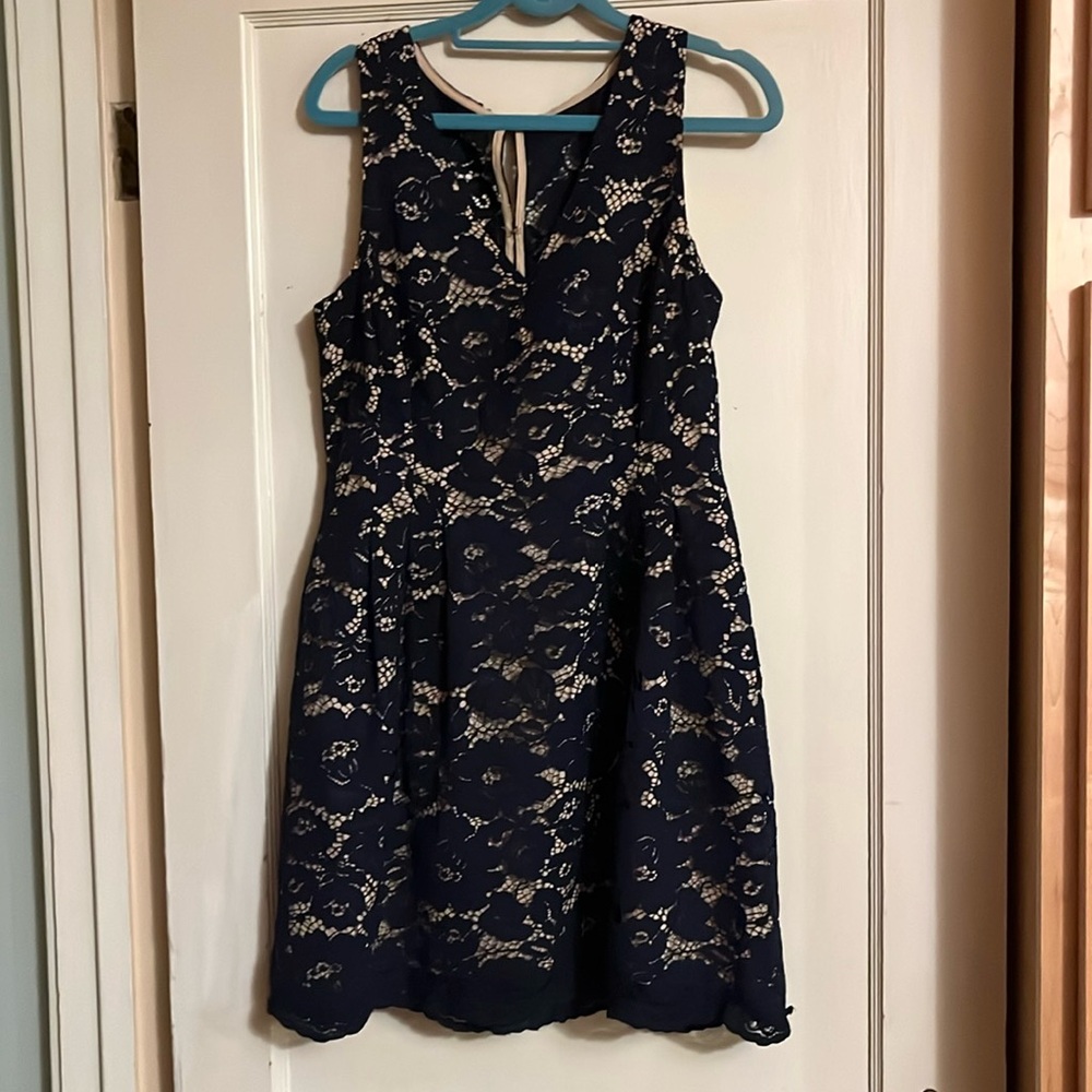 Vince Camuto Floral Lace Cocktail Dress  Size 8